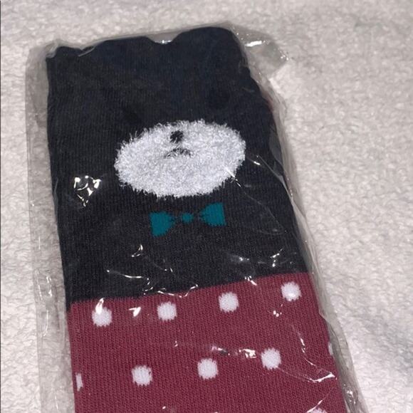Maroon and Black Little Critter Socks | Sz OS, NWOT - Picture 3 of 4